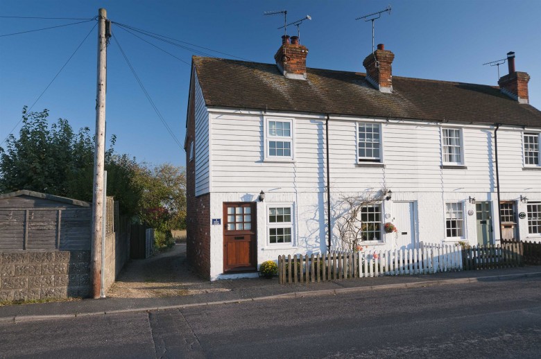 Click the photo for more details of Hobday Cottages, The Lees, Boughton Lees