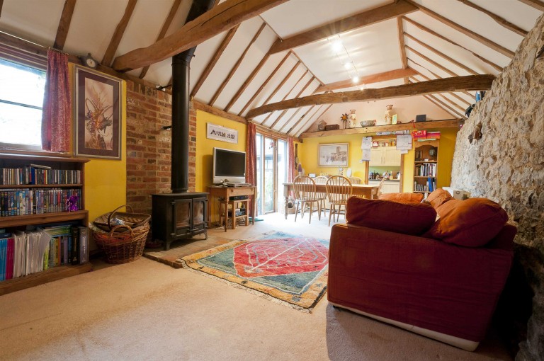 Images for Piglets Cottage, Willow Farm, Egerton