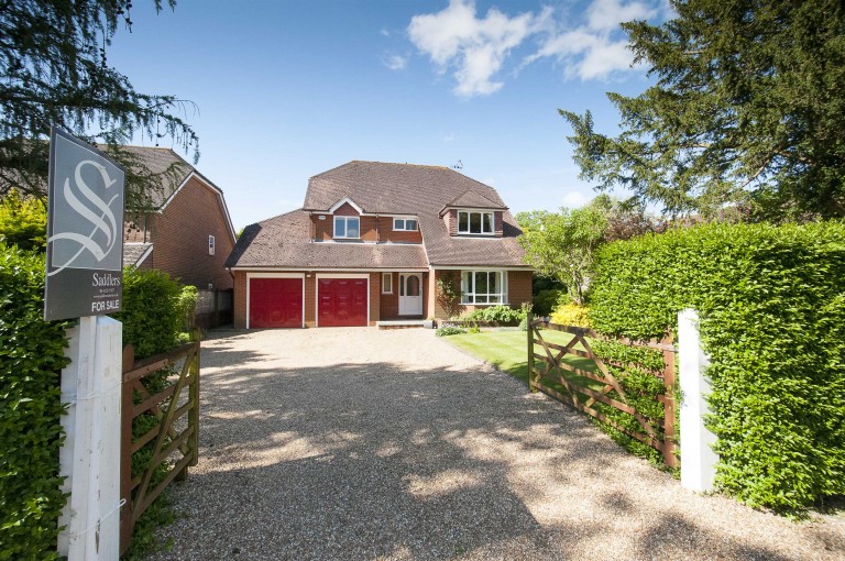 Images for Jonleigh, Lambden Road, Pluckley