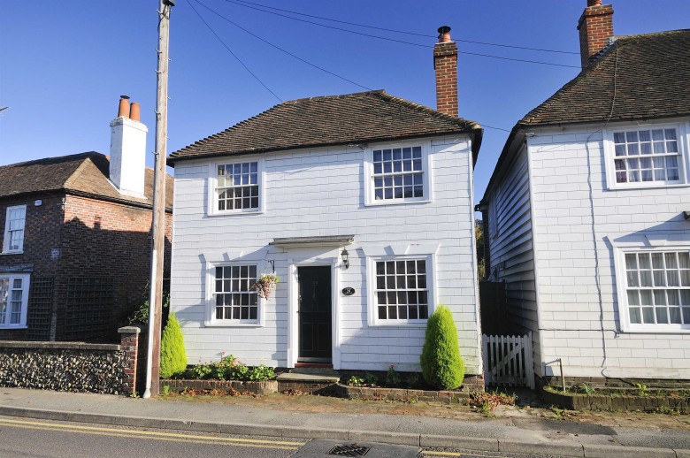 Click the photo for more details of Fisher Cottage, 29 Station Road, Charing