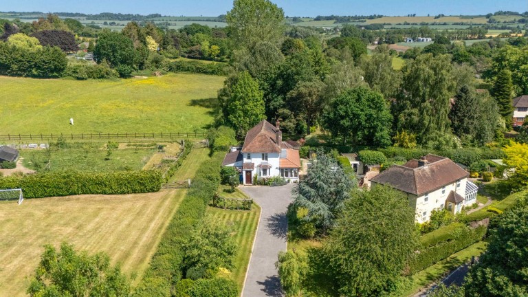 Images for Gladstone Cottage, Egerton Road, Ashford