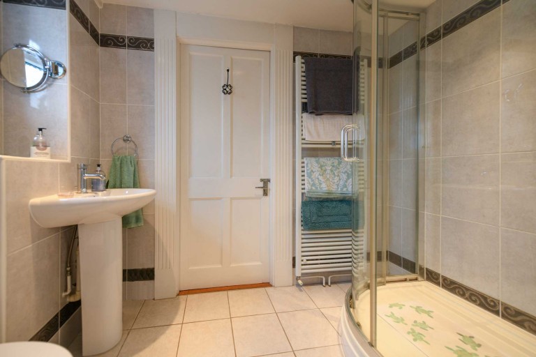 Images for Gladstone Cottage, Egerton Road, Ashford