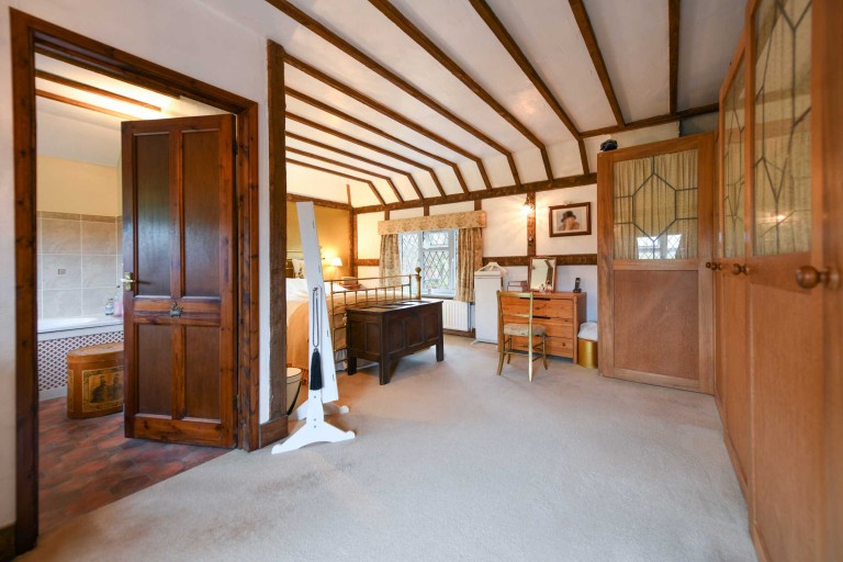 Images for Gladstone Cottage, Egerton Road, Ashford