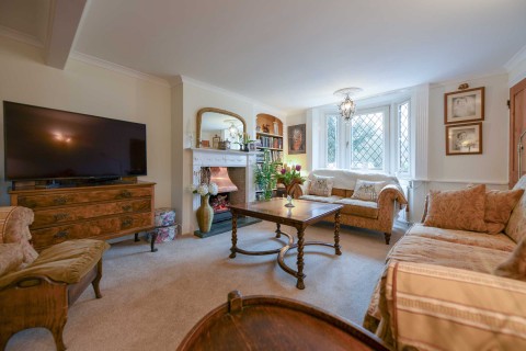 Click the photo for more details of Gladstone Cottage, Egerton Road, Ashford