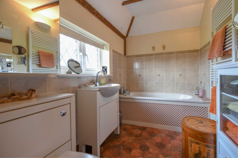 Images for Gladstone Cottage, Egerton Road, Ashford
