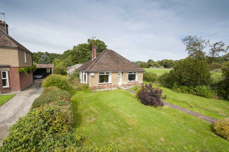 Images for Stonelea, Rock Hill Road, Egerton