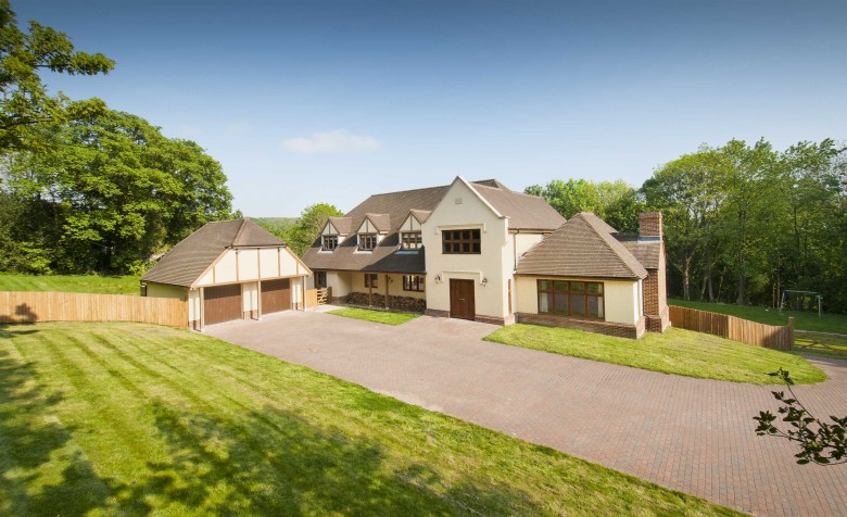 Click the photo for more details of Eastcote, Charing Hill, Charing