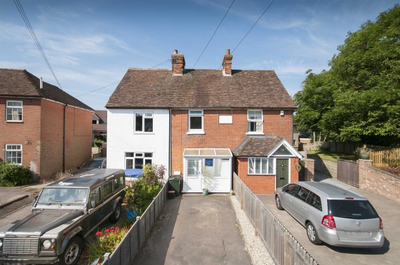 Click the photo for more details of Kennington Road, Willesborough