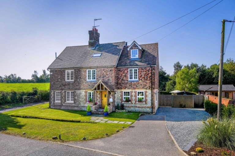 Images for Chapel Farm Cottage, Lenham Heath Road, Lenham Heath