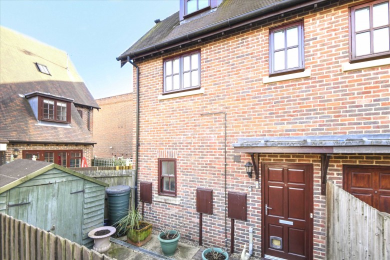Click the photo for more details of Brenchley Mews, School Road, Charing