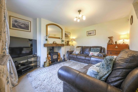Click the photo for more details of Chapel Row, Hothfield