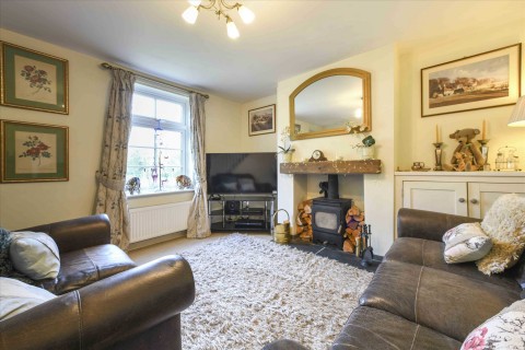 Click the photo for more details of Chapel Row, Hothfield