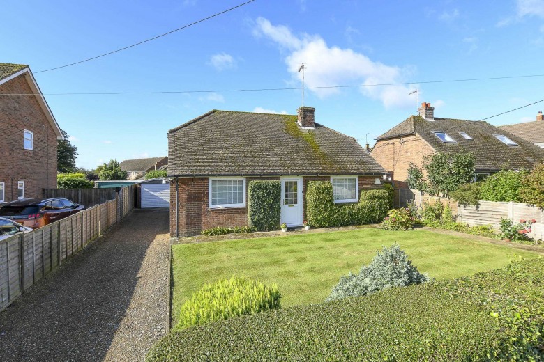 Click the photo for more details of Northbourne, Pett Lane, Charing