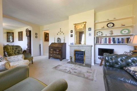 Click the photo for more details of Northbourne, Pett Lane, Charing