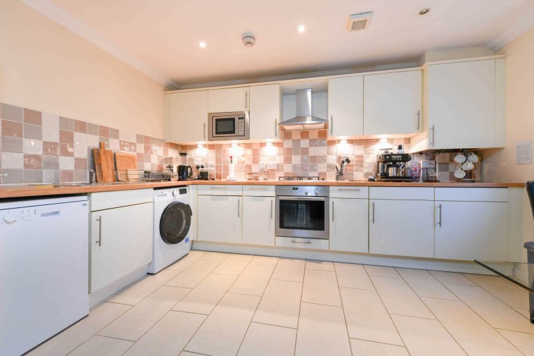 Images for Brenchley Mews, Charing