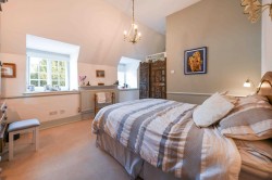 Images for The Moat House, Charing