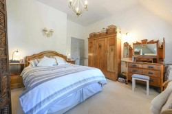 Images for The Moat House, Charing