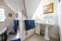 Images for The Moat House, Charing