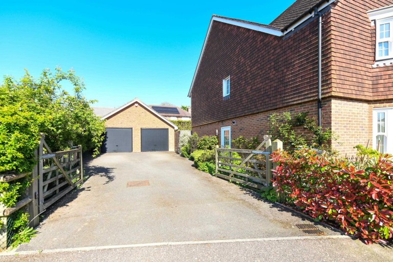 Images for Ruglys Way, Charing