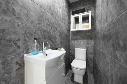Images for Moat Park Houses, Charing