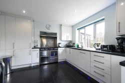 Images for Moat Park Houses, Charing