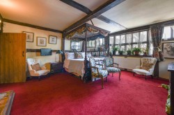 Images for The Old House, Station Road, Charing