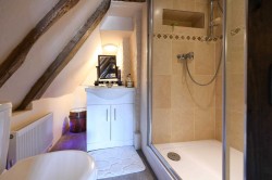 Images for The Old House, Station Road, Charing