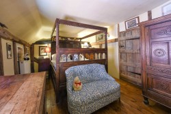 Images for The Old House, Station Road, Charing