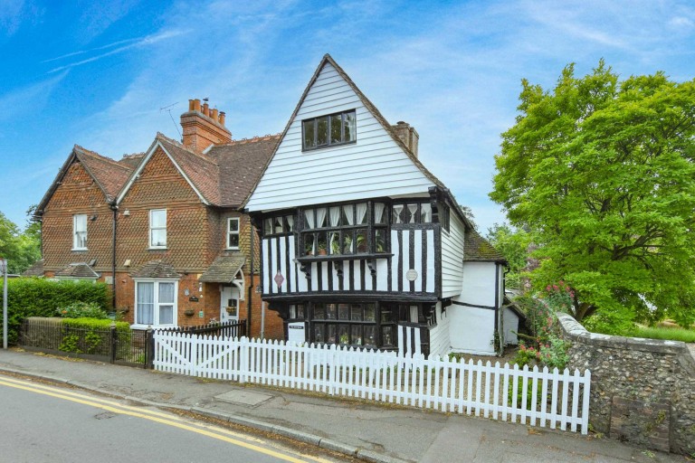 Images for The Old House, Station Road, Charing
