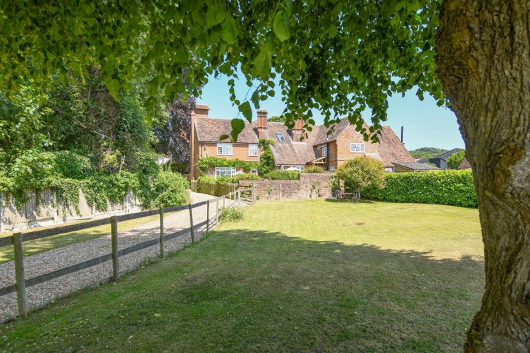 Images for Pett Farmhouse, Pett Lane, Ashford