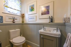 Images for Pett Farmhouse, Pett Lane, Ashford