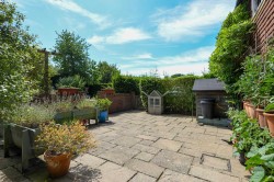 Images for Snagsmount, Lambden Road, Pluckley