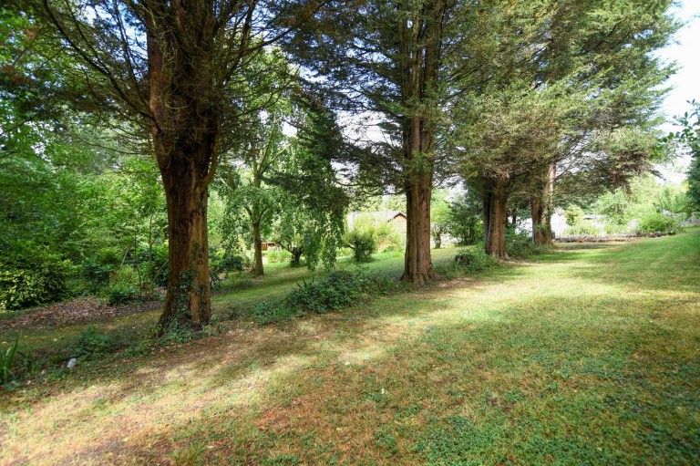 Images for Cedaracre, Smarden Road, Pluckley