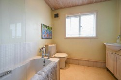 Images for Cedaracre, Smarden Road, Pluckley
