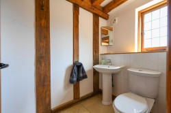 Images for Kennelling House, Kennelling Road, Stalisfield
