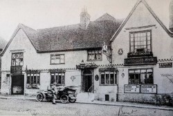 Images for Elizabethan Court, High Street, Charing