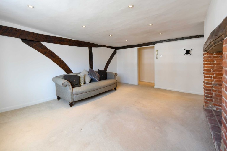 Images for Elizabethan Court, High Street, Charing
