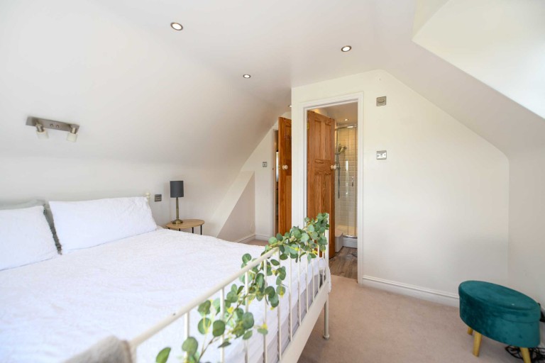 Images for Appletree Cottage, Kingsland Lane, Egerton