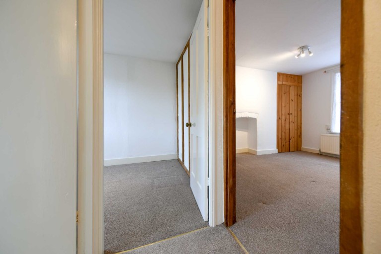 Images for Eliza Cottages, Old Ashford Road, Charing