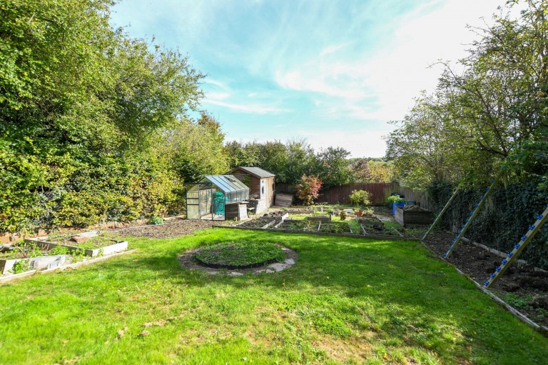 Images for Highfields, Shalmsford Road, Chilham