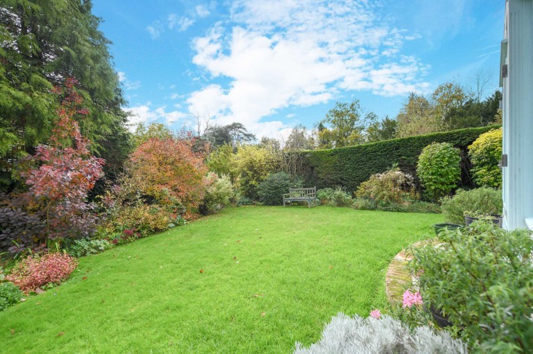 Images for The Moat House, Charing