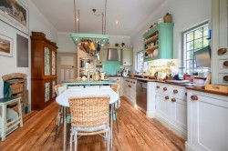 Images for The Moat House, Charing