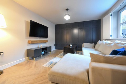 Click the photo for more details of Silver Hill Road, Ashford