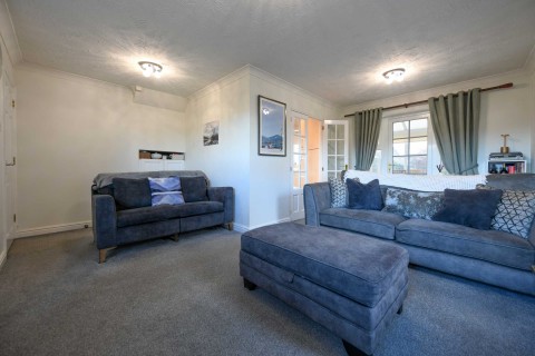 Click the photo for more details of The Pinnacles, St Mary's Island, Chatham