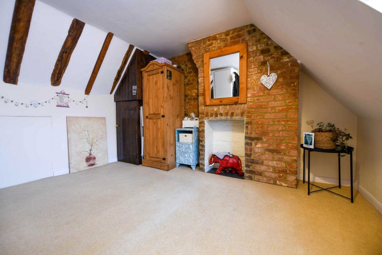 Images for Kingsland Cottages, Kingsland Lane, Egerton