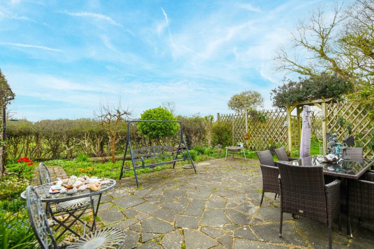 Images for Kingsland Cottages, Kingsland Lane, Egerton
