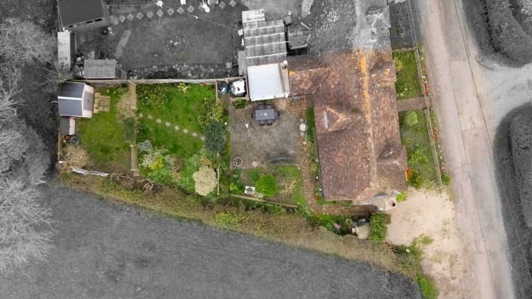 Images for Kingsland Cottages, Kingsland Lane, Egerton