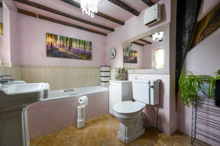 Images for Kingsland Cottages, Kingsland Lane, Egerton