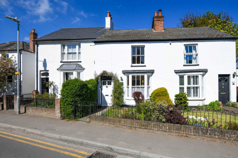 Images for The Nook, 22 Station Road, Charing