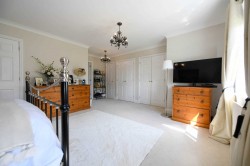 Images for Deringwood, Smarden Road, Pluckley